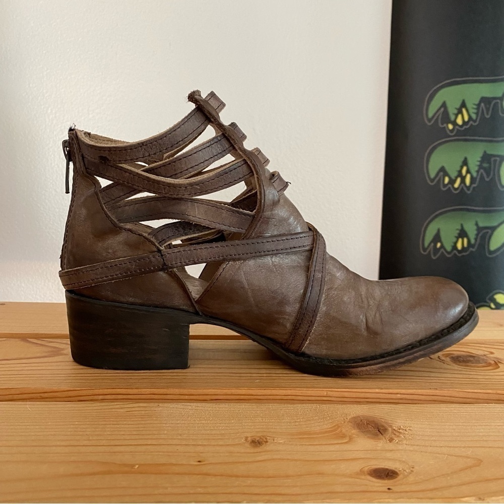 Firebird by Steven Gray Brown Leather Distressed Stair Ankle Boot 6 - Picture 5 of 16